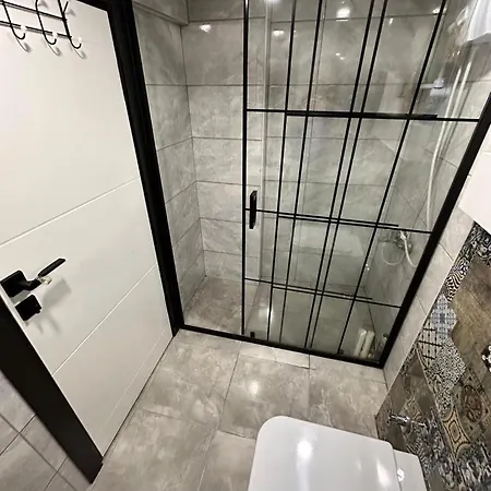 Apartament Uec Kapilarda Muhtesem 1+1 Antalya